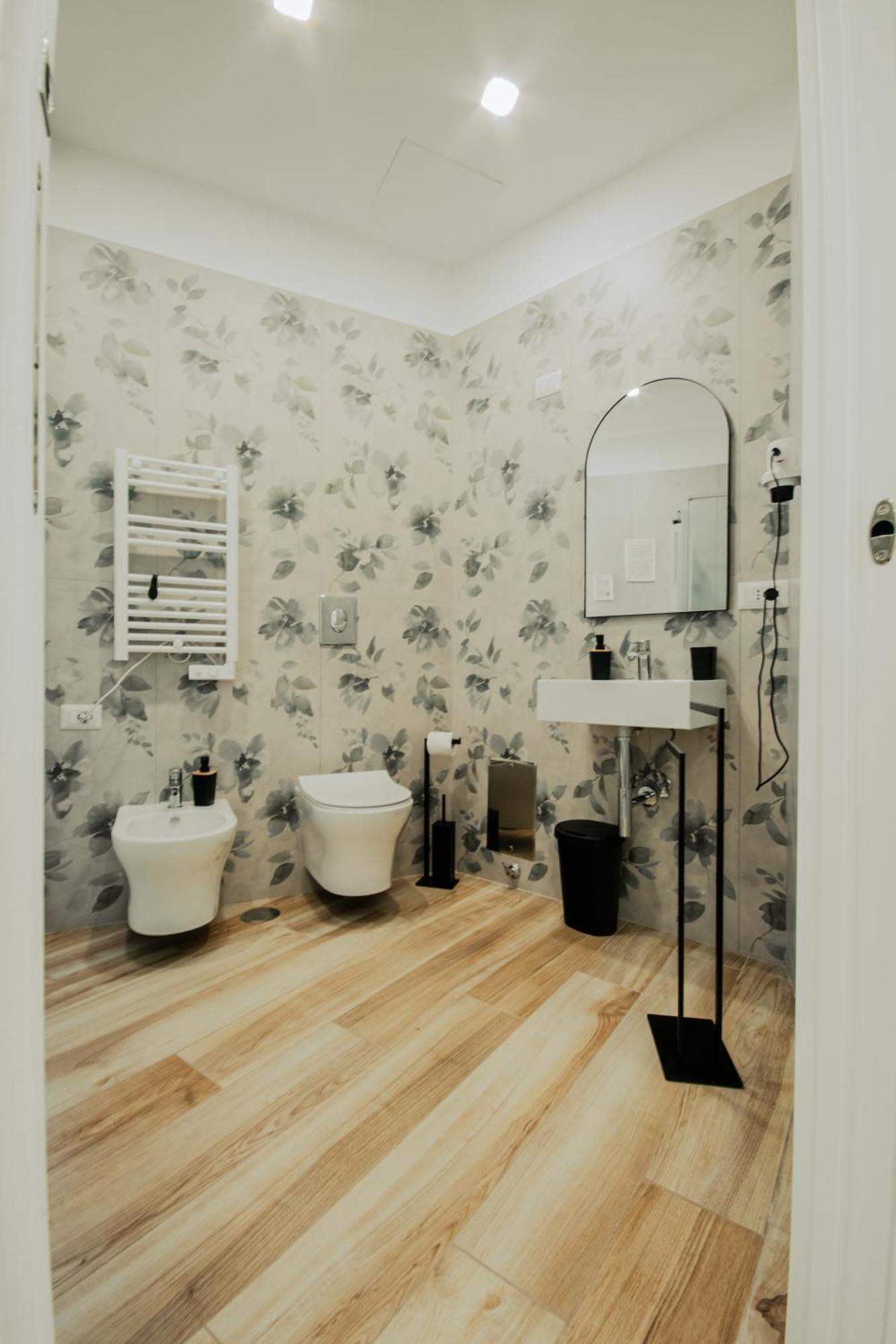 Lara's By I Borbone * Napoli